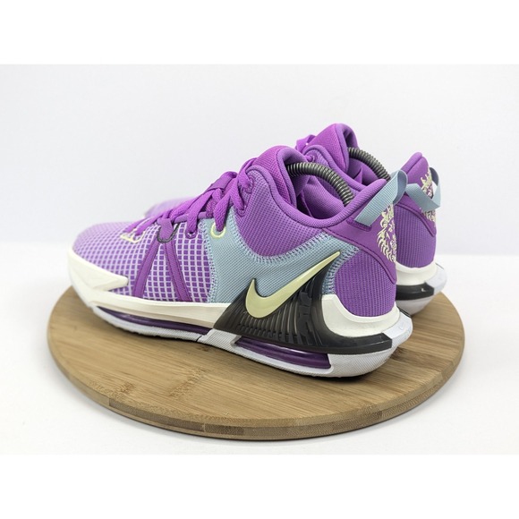 Nike Lebron Basketball Shoes Mens 9.5 Purple Multicolor Witness 7 Athletic James main image 11